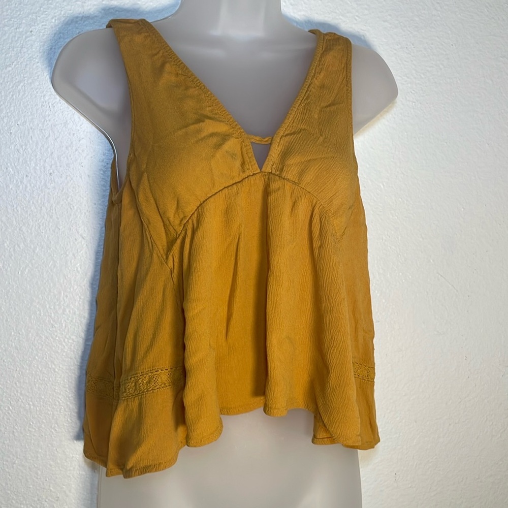 Women’s Mustard Yellow Sleeveless V-Neck Blouse
